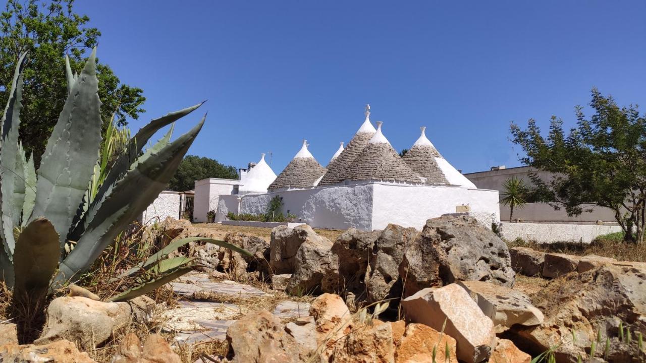 Villa I Trulli D'A Ross Ceglie Messapica Exterior foto